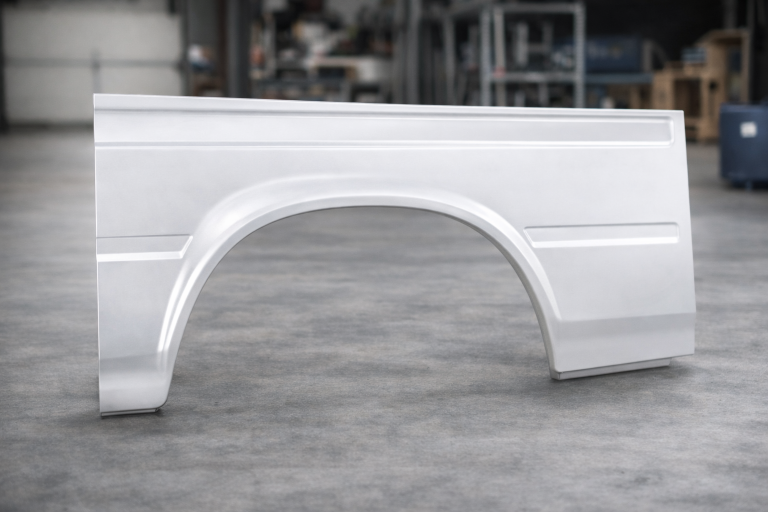 Zadnje krilo – Mercedes Sprinter 208-416 (W901 / W905) 1995 – 2006